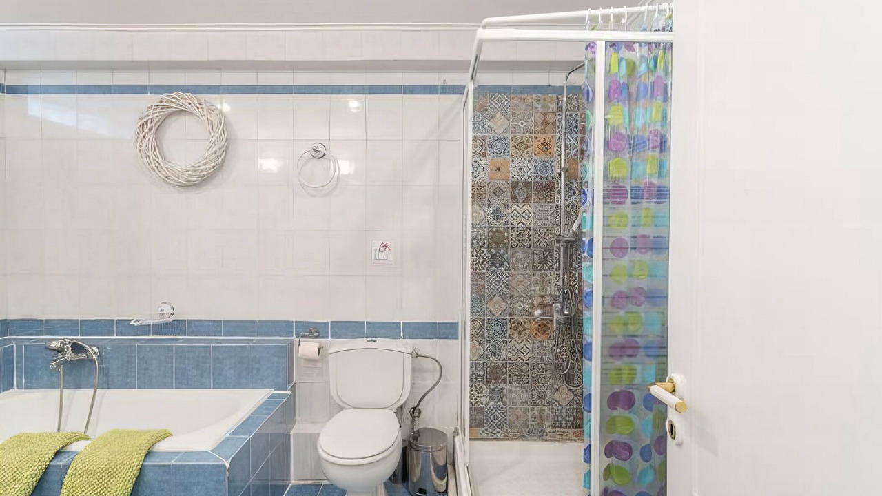 Photo of Bathroom in Mati