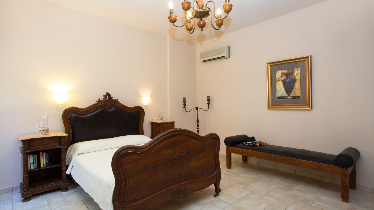 Photo of Bedroom in Faistos