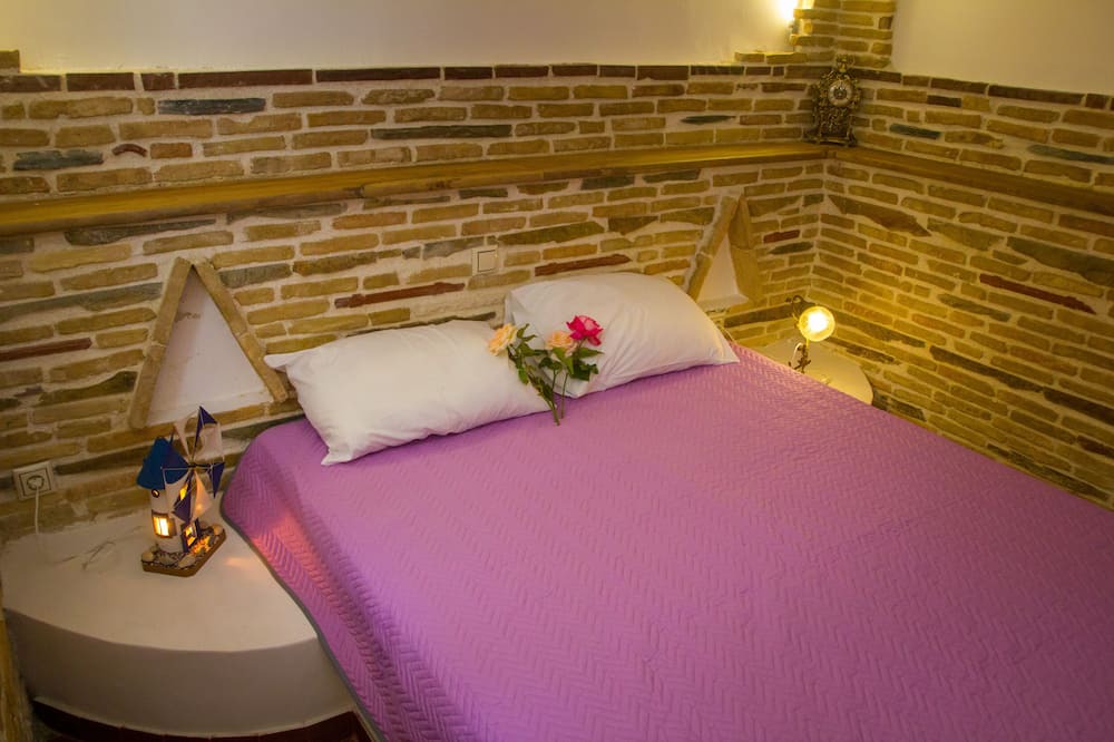 Photo of Bedroom in Melissi