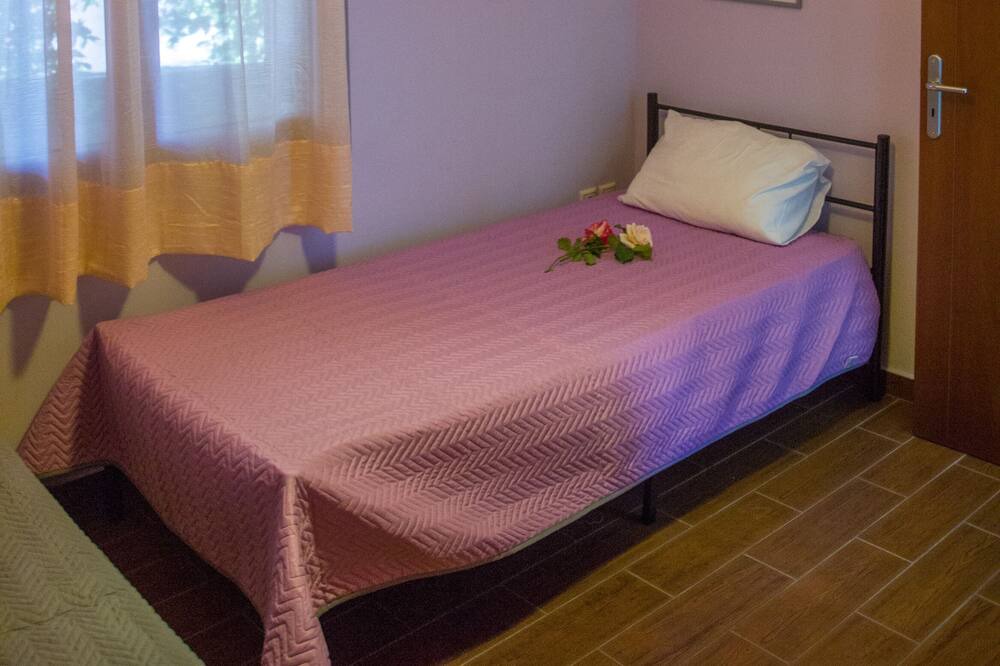 Photo of Bedroom in Melissi
