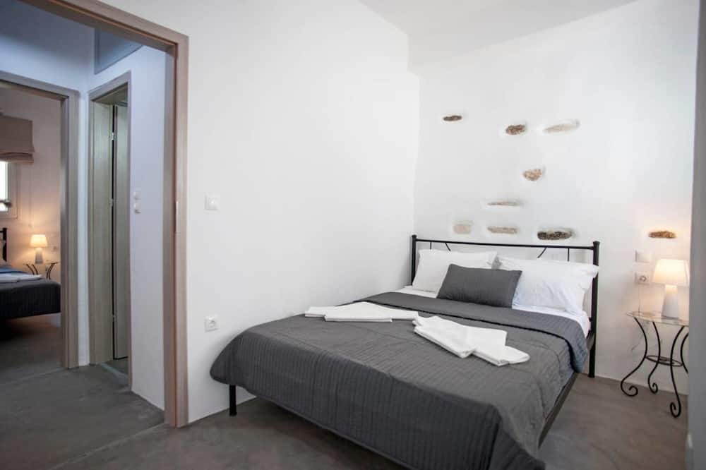 Photo of Bedroom in Parikia