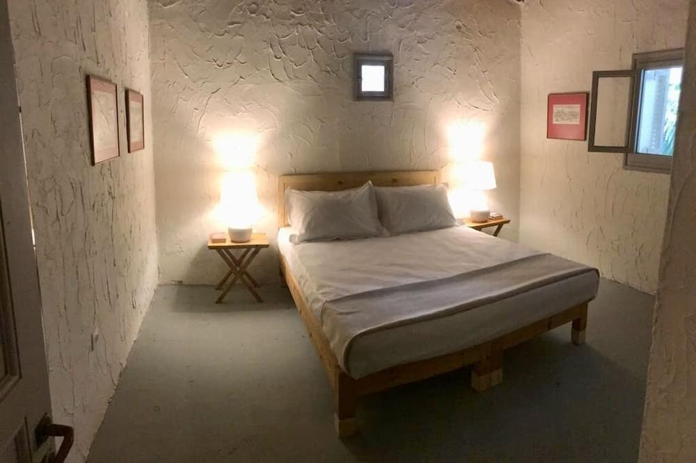 Photo of Bedroom in Doukades