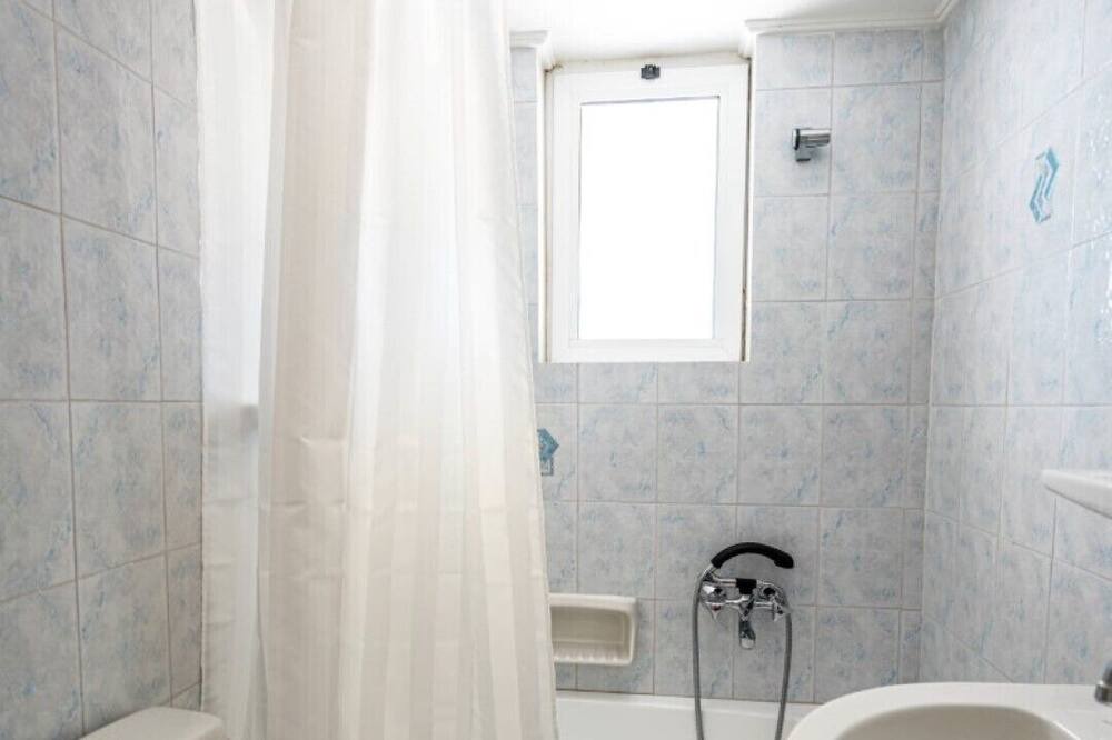 Photo of Bathroom in Schinias