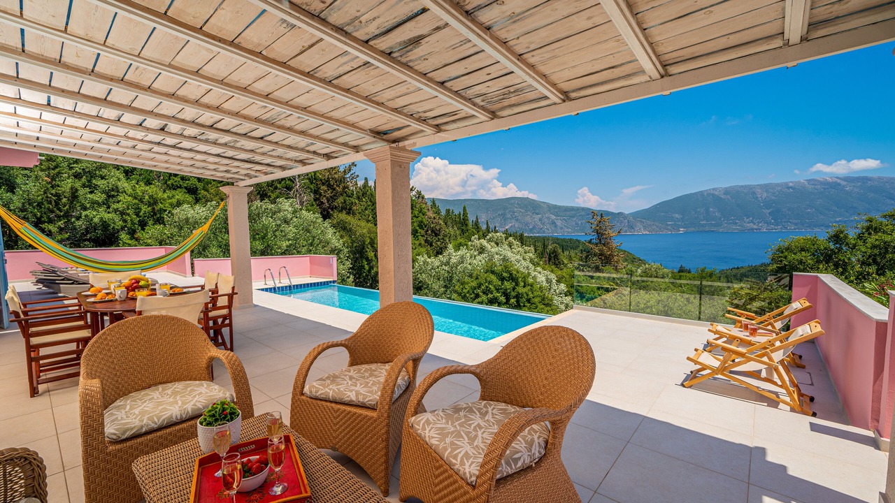 Photo of Outdoor in Tselendata