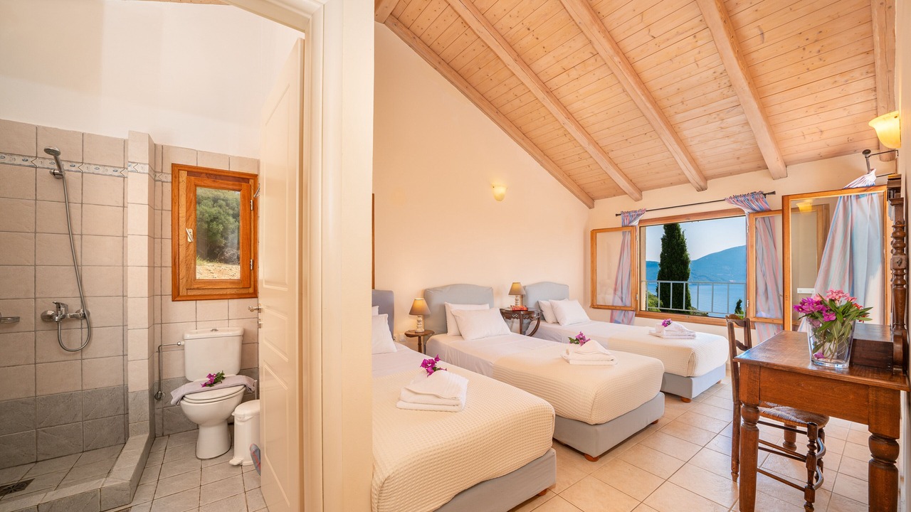 Photo of Bedroom in Tselendata