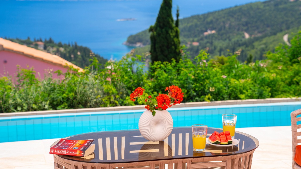 Photo of Outdoor in Tselendata