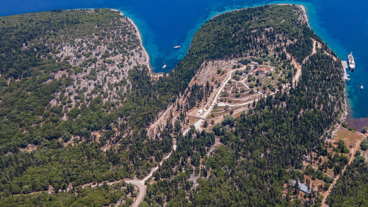 Photo of Outdoor in Tselendata