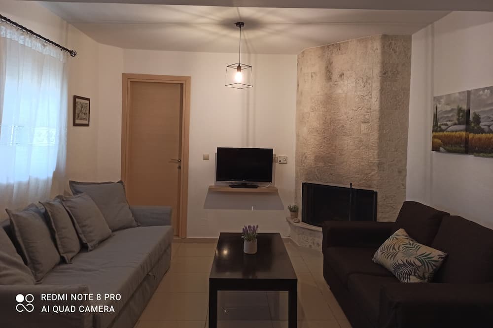 Photo of Livingroom in Grigoria