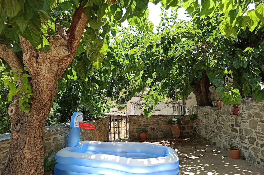 Photo of Outdoor in Grigoria