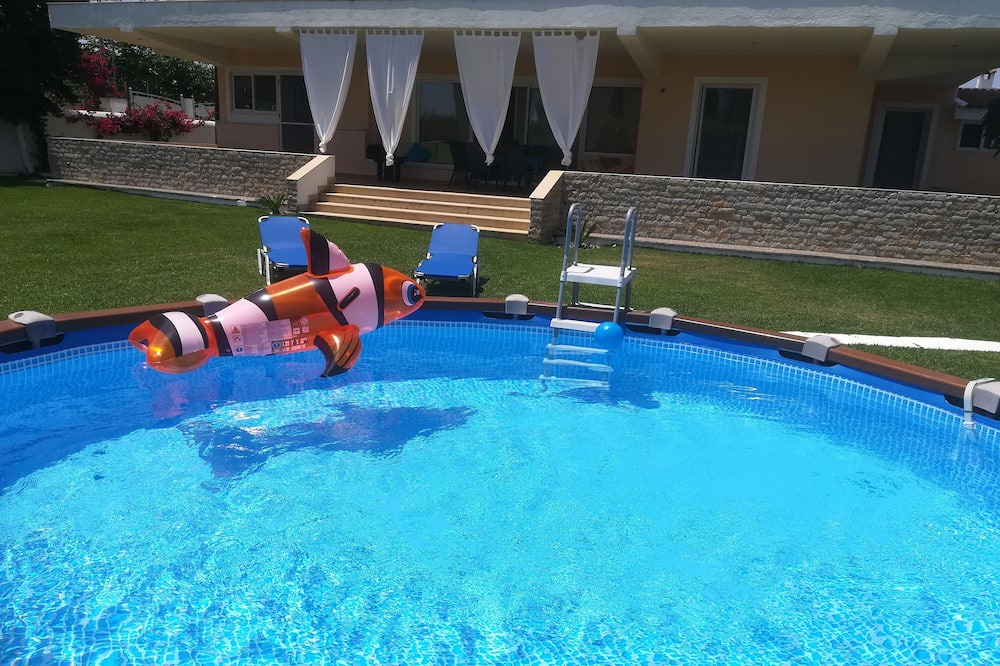 Photo of Outdoor in Schinias