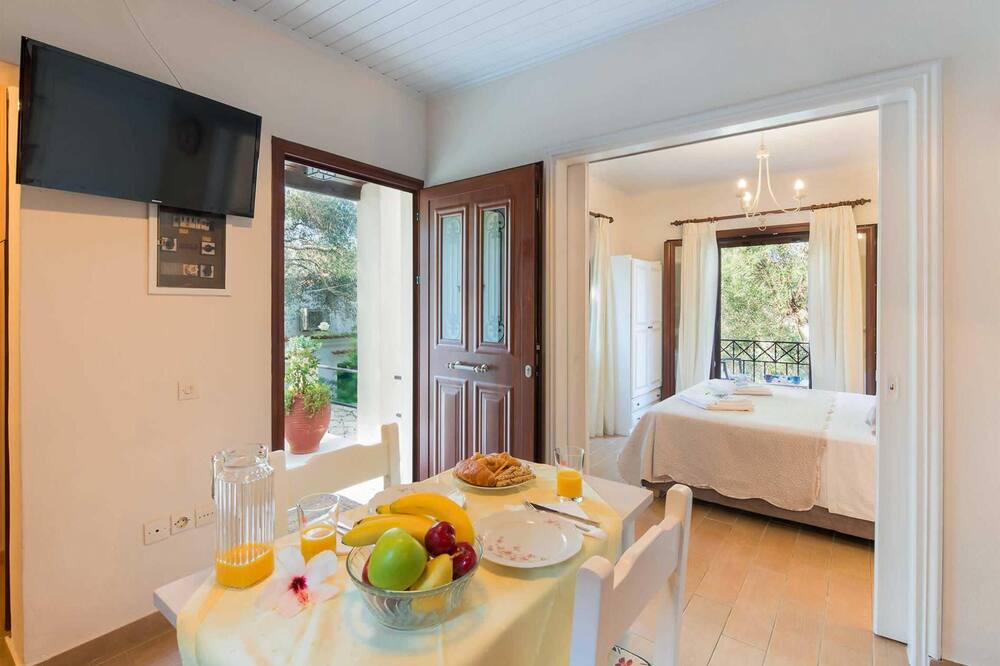 Photo of Bedroom in Longos