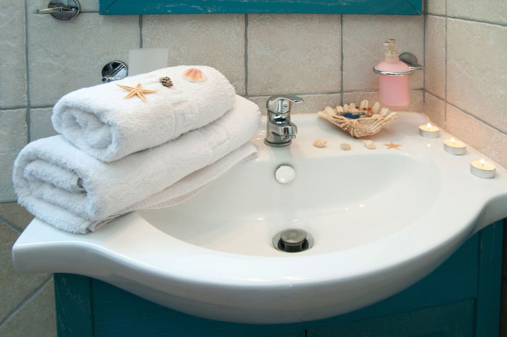 Photo of Bathroom in Avlemonas