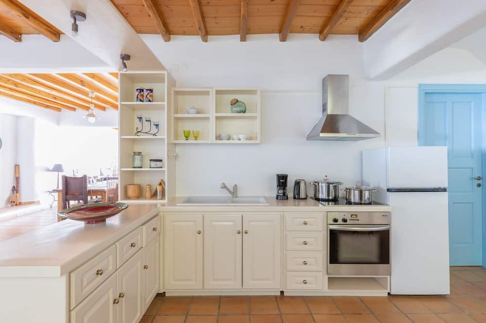 Photo of Kitchen in Houlakia