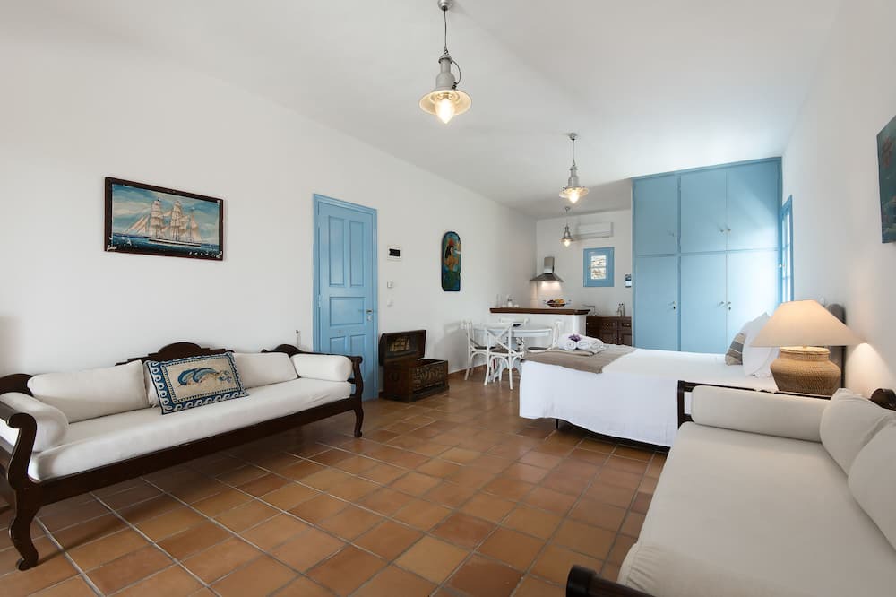 Photo of Livingroom in Houlakia
