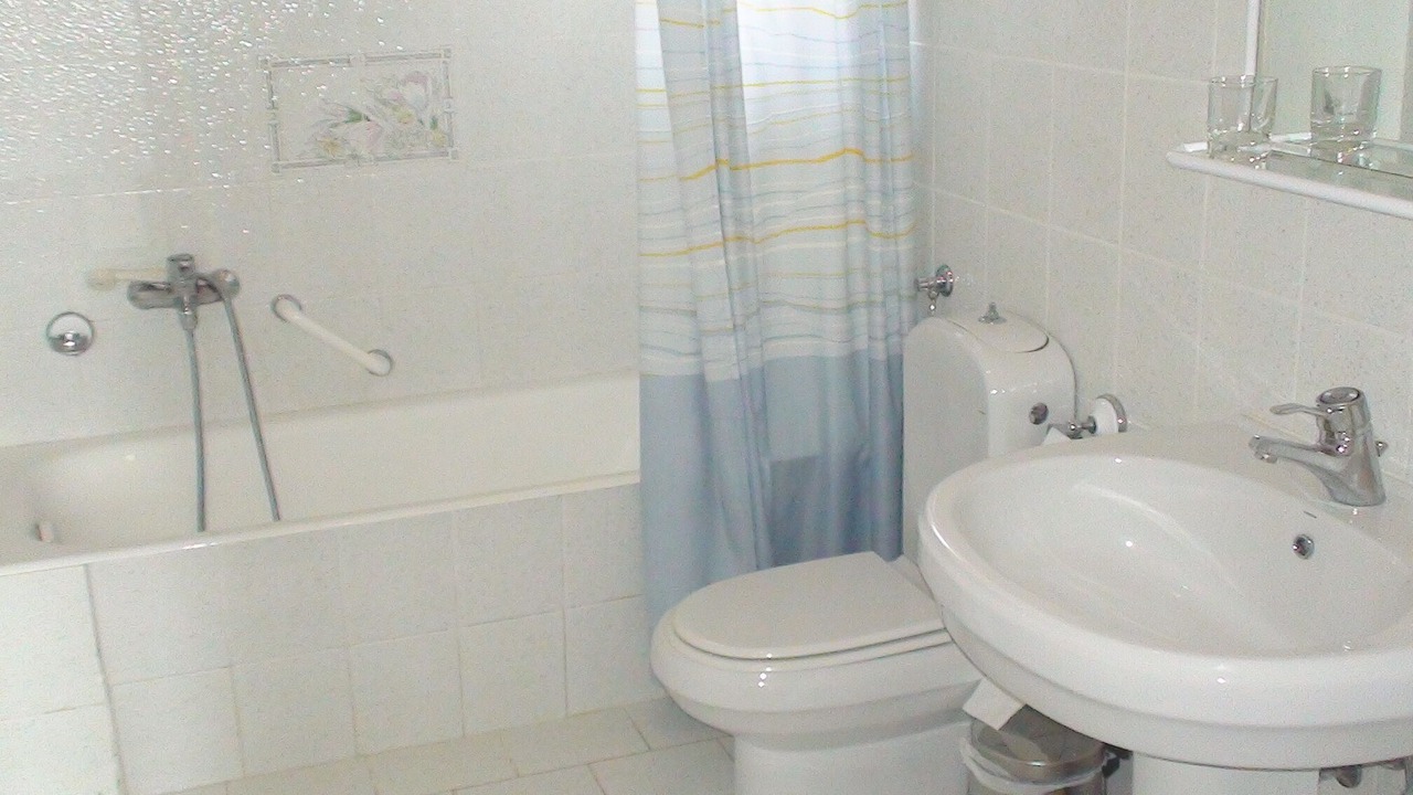 Photo of Bathroom in Horto