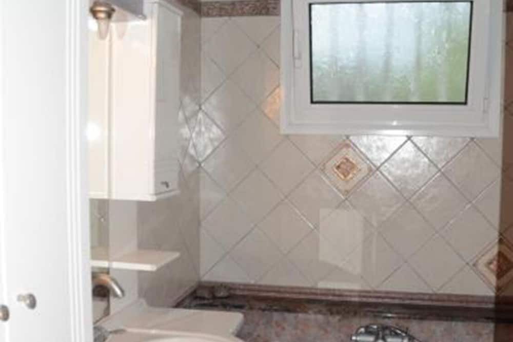 Photo of Bathroom in Katerini