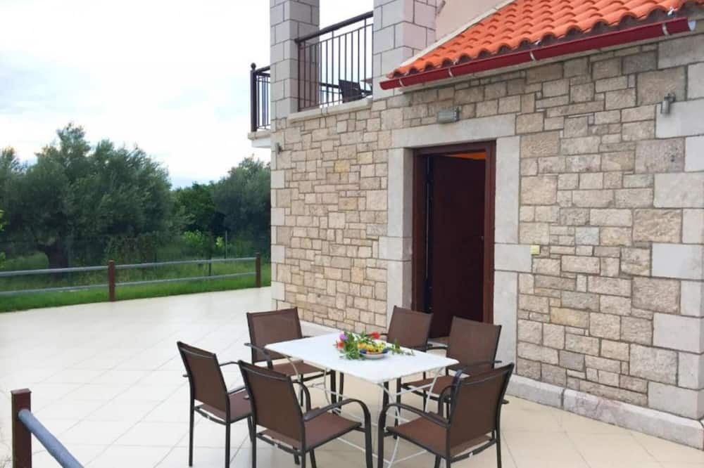 Photo of Patio Balcony in Paralio Astros