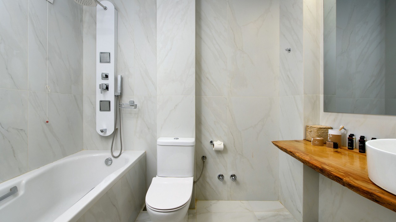 Photo of Bathroom in Perama