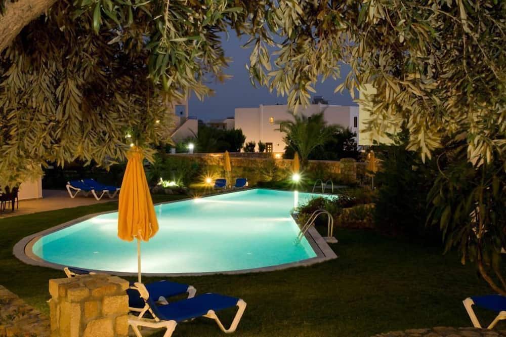 Photo of Outdoor in Pefkos