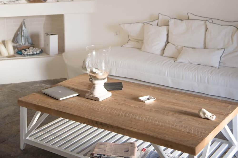 Photo of Livingroom in Pylos