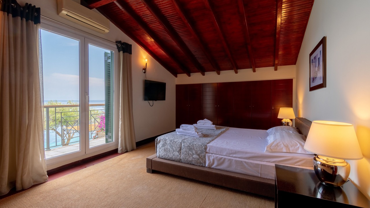 Photo of Bedroom in Benitses
