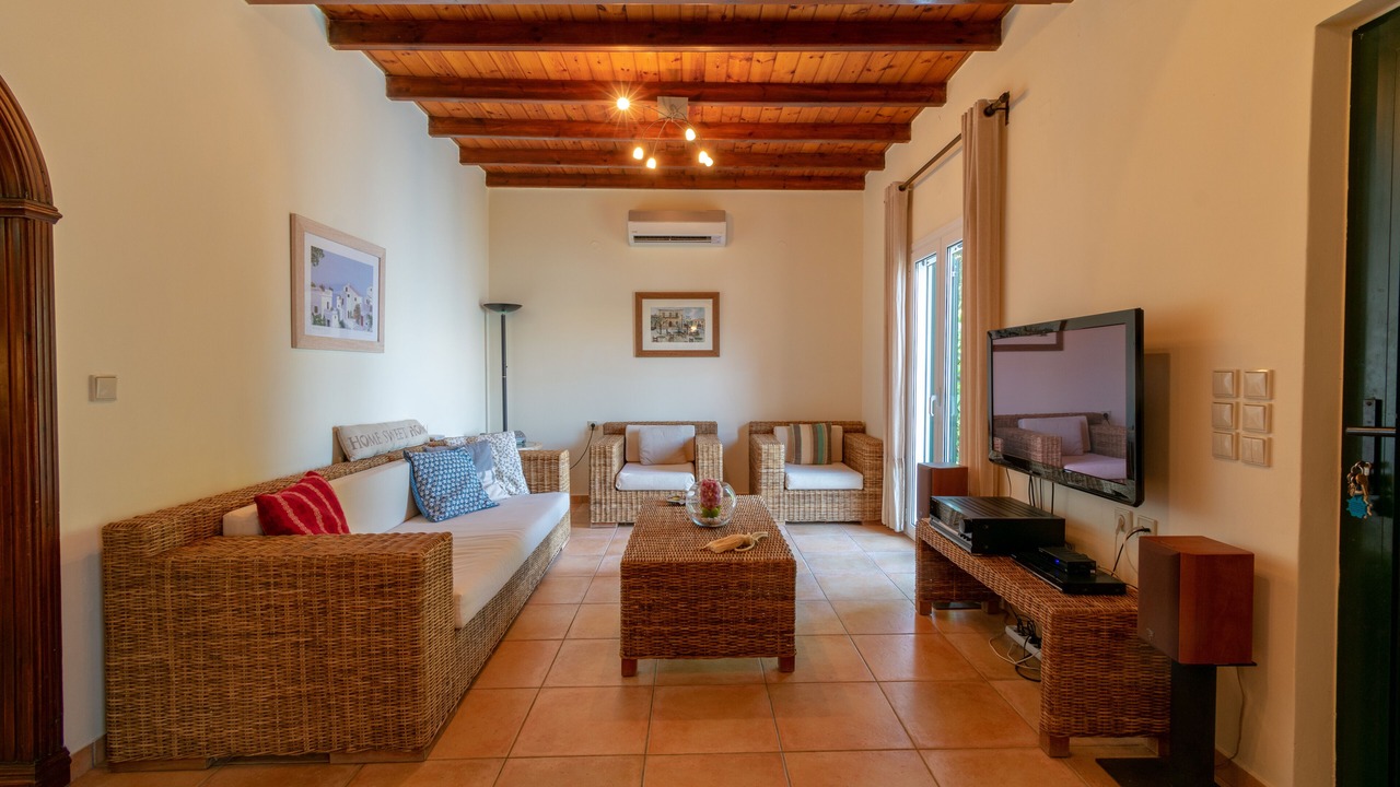 Photo of Livingroom in Benitses