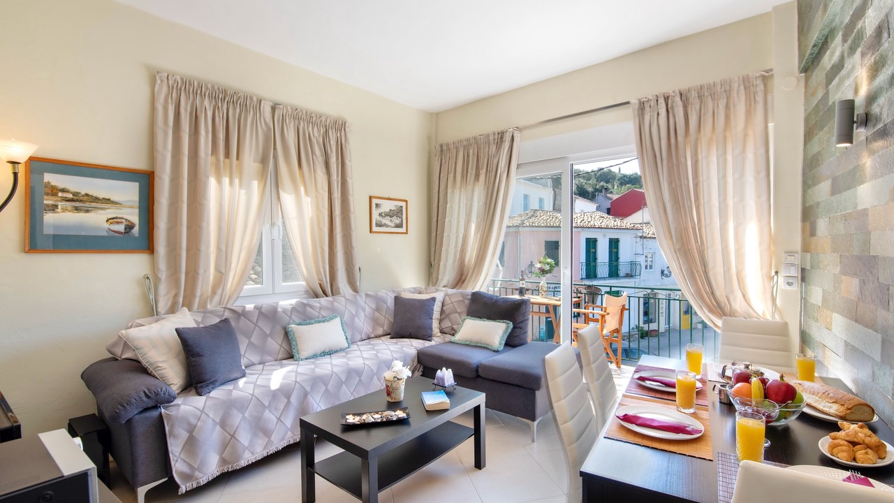 Photo of Bedroom in Longos