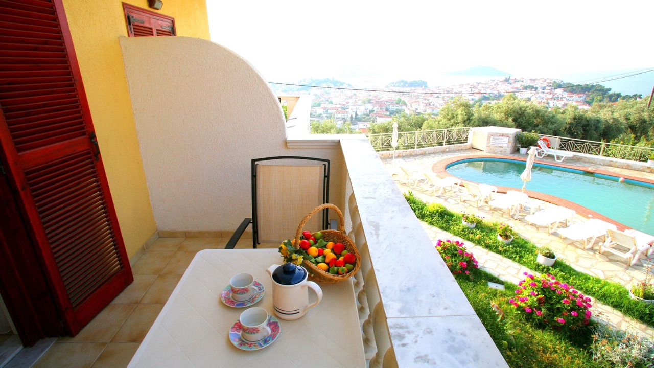 Photo of Patio Balcony in Skiathos Town