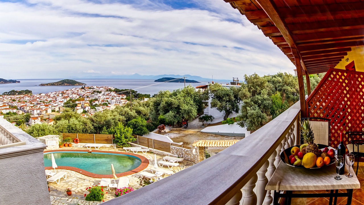 Photo of Bedroom in Skiathos Town