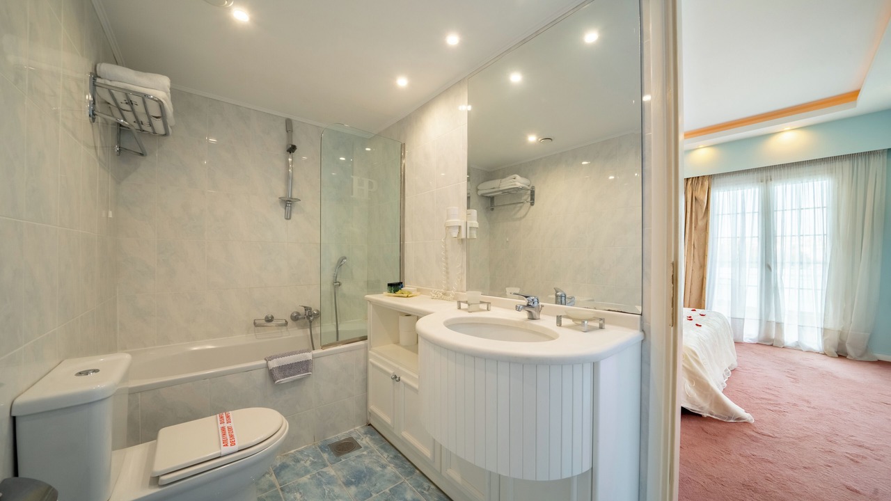 Photo of Bathroom in Chalcis