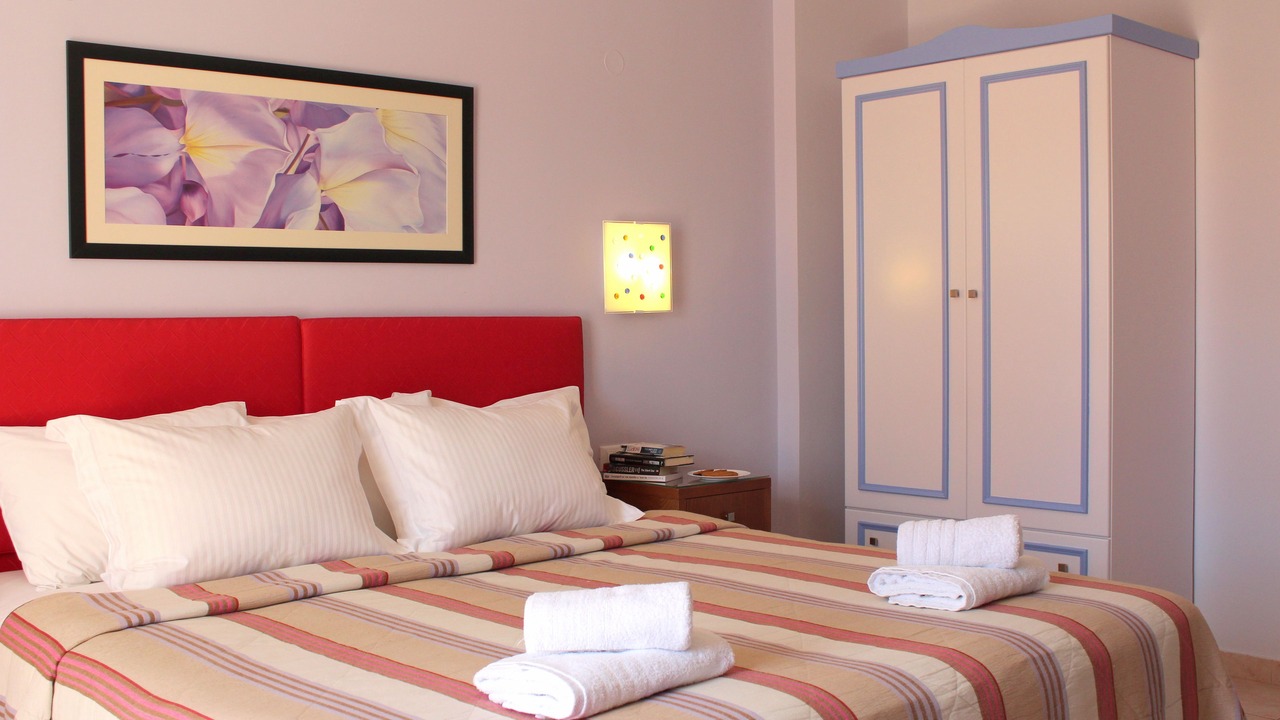 Photo of Bedroom in Tolo