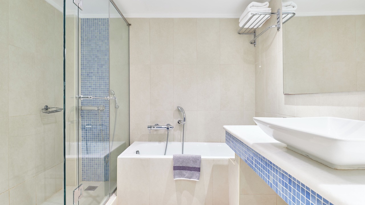 Photo of Bathroom in Kineta