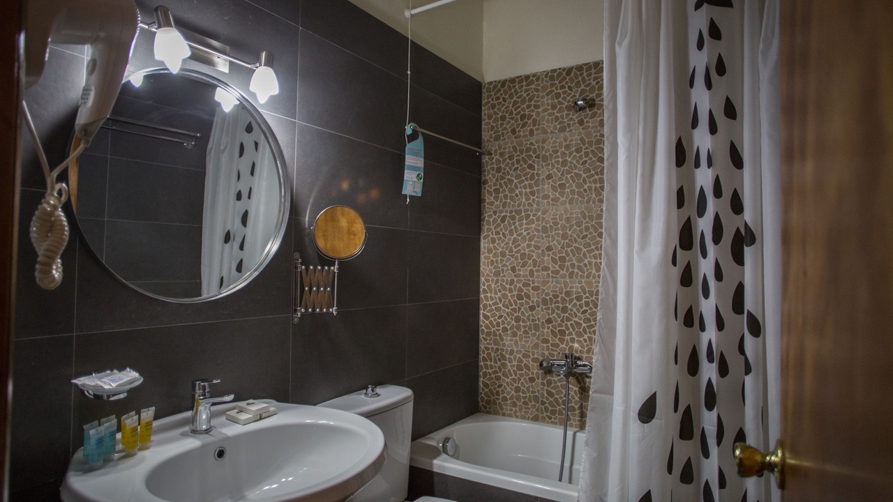 Photo of Bathroom in Mesolongi