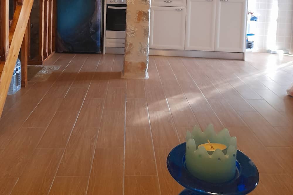 Photo of Livingroom in Omales