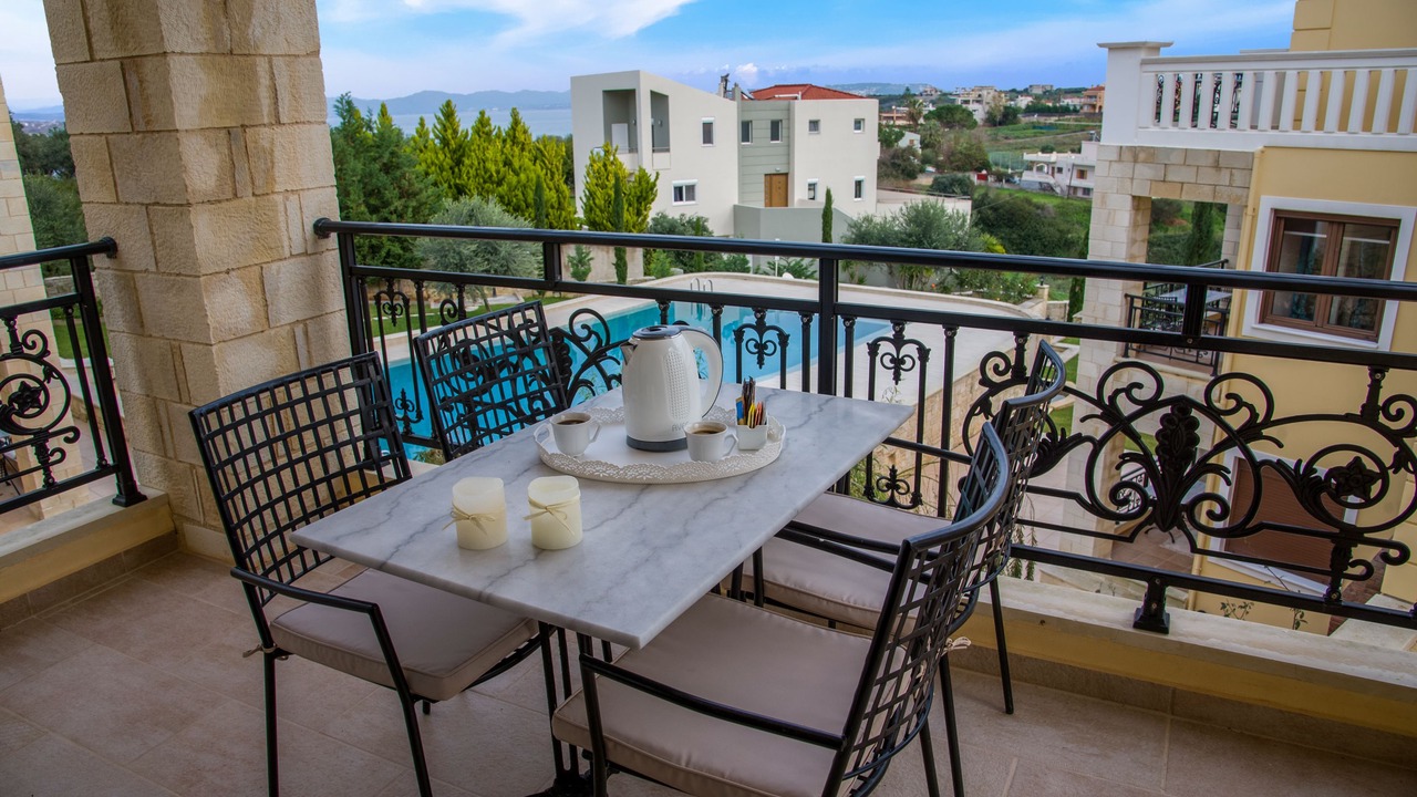 Photo of Patio Balcony in Kato Stalos