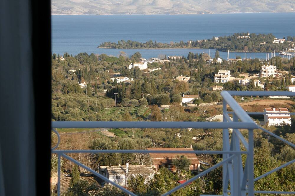 Photo of Patio Balcony in Vassilatika