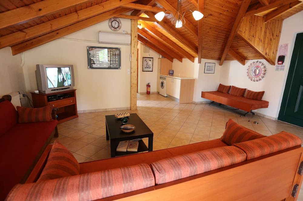 Photo of Livingroom in Agia Efimia