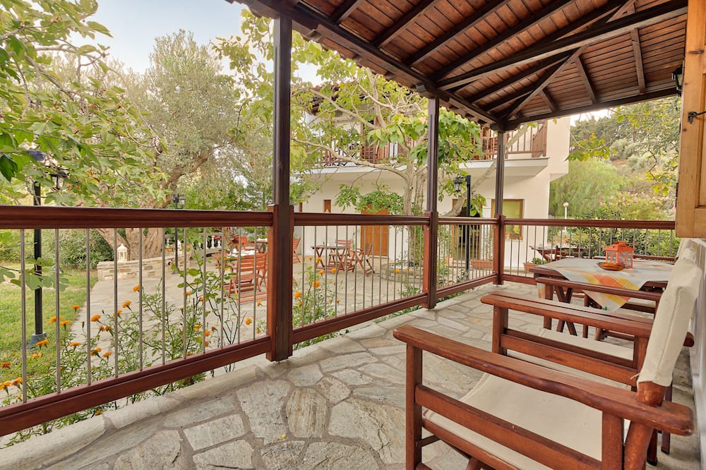 Photo of Patio Balcony in Skopelos