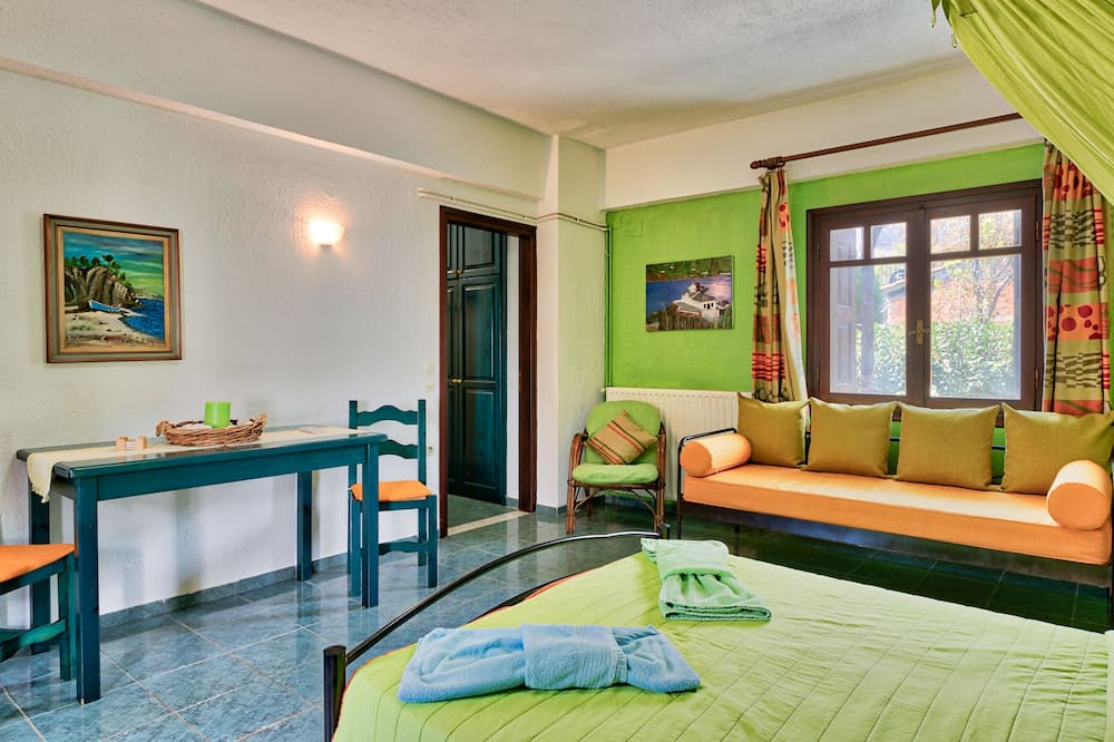 Photo of Bedroom in Skopelos