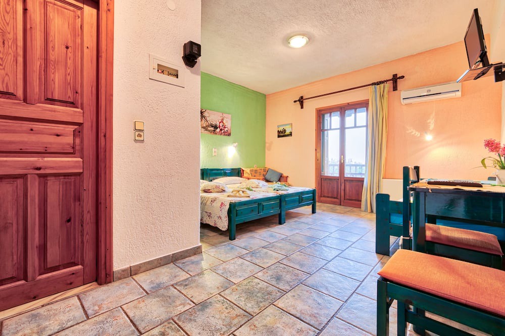 Photo of Livingroom in Skopelos