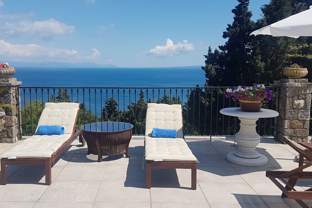 Photo of Patio Balcony in Dafnata
