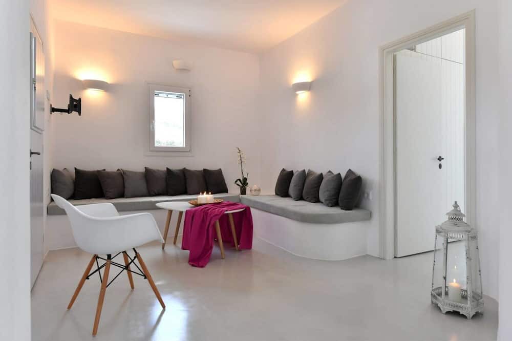 Photo of Livingroom in Nea Cryssi Akti