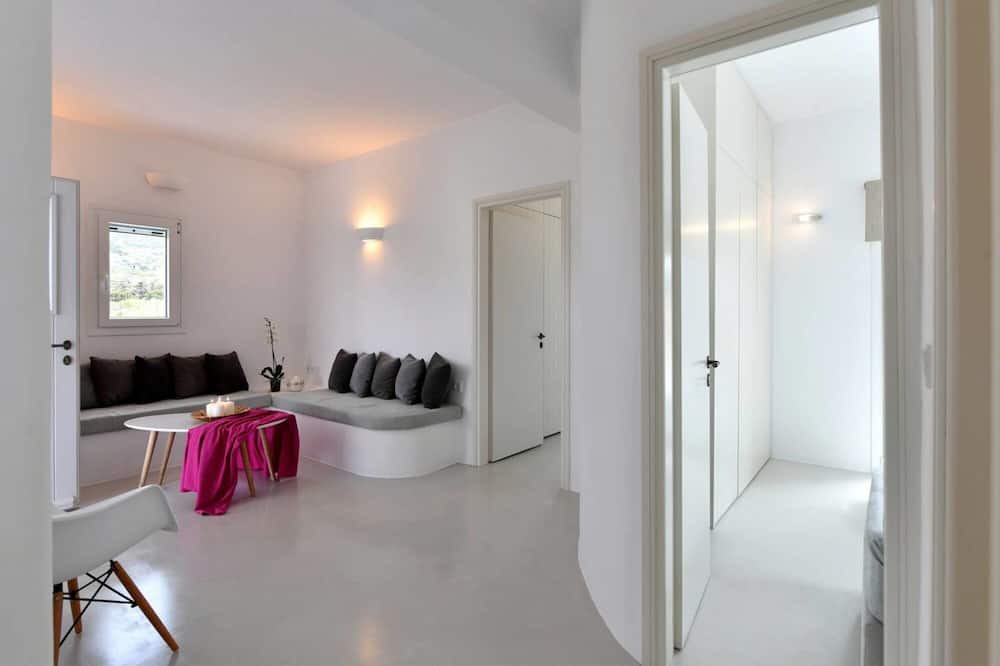 Photo of Livingroom in Nea Cryssi Akti