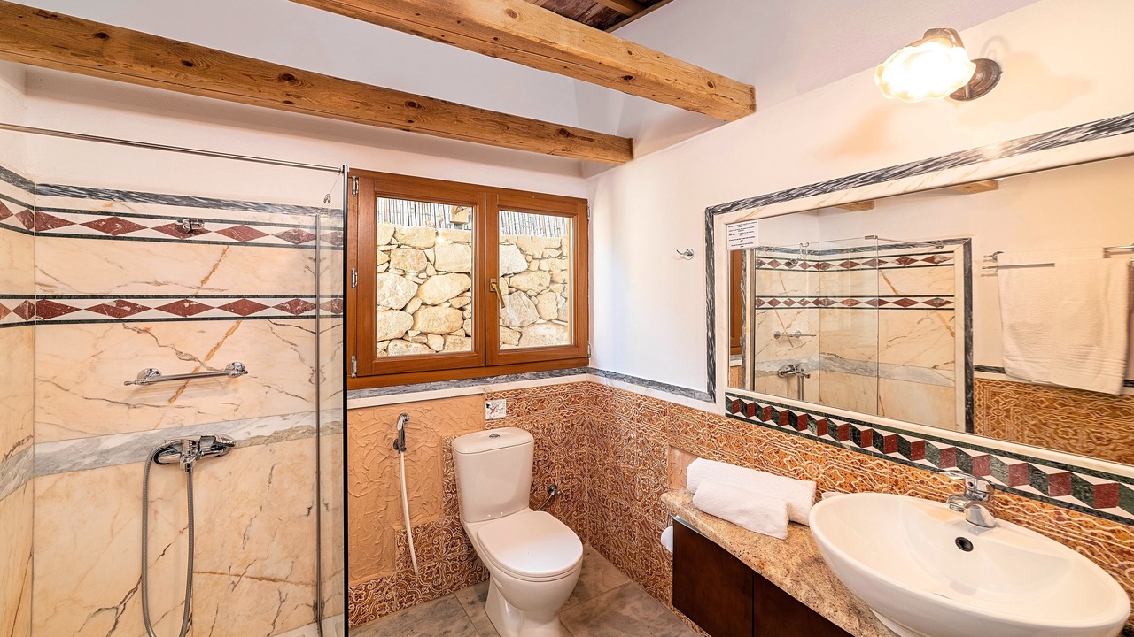Photo of Bathroom in Pervolakia