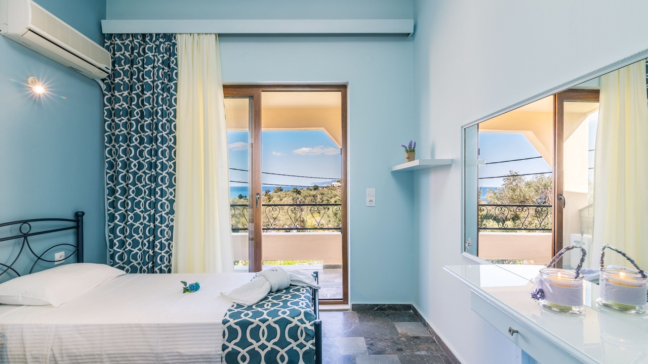 Photo of Bedroom in Paramonas