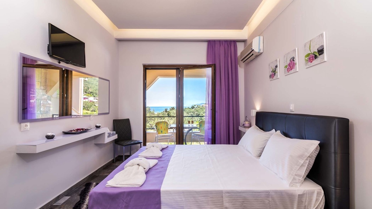 Photo of Bedroom in Paramonas