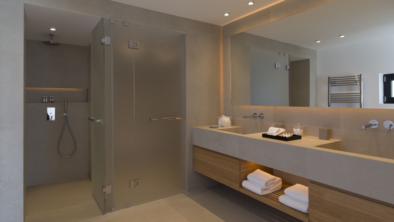 Photo of Bathroom in Kavouri