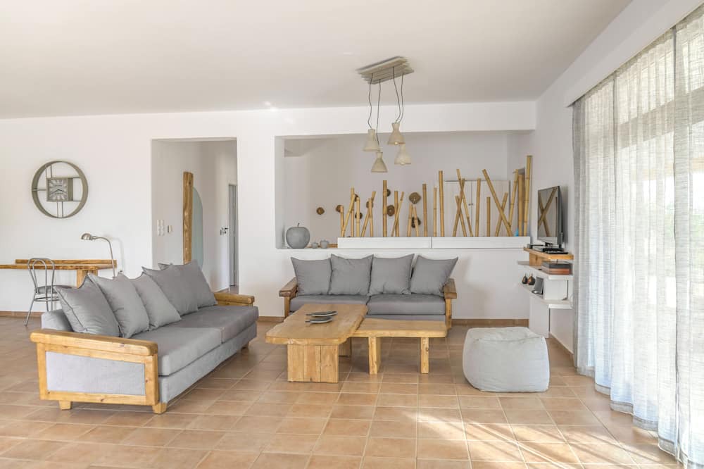 Photo of Livingroom in Kamilari