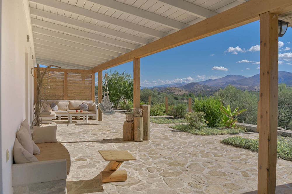 Photo of Patio Balcony in Kamilari
