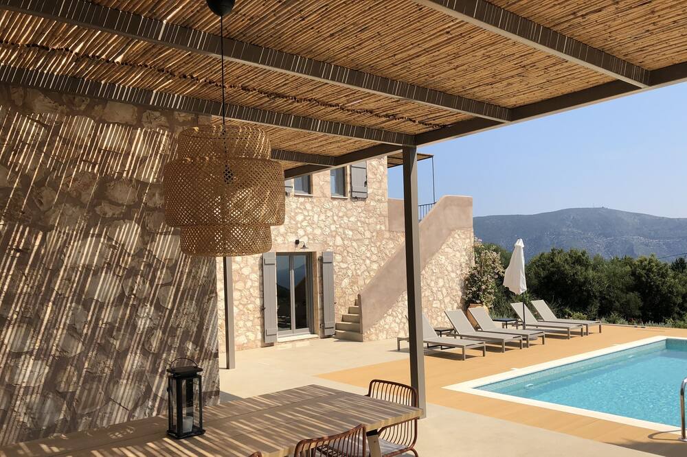 Photo of Outdoor in Evreti
